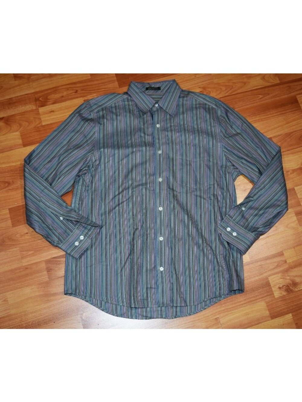 Eddie Bauer Stain/Wrinkle Resistant Men's Sz M Button Front Shirt